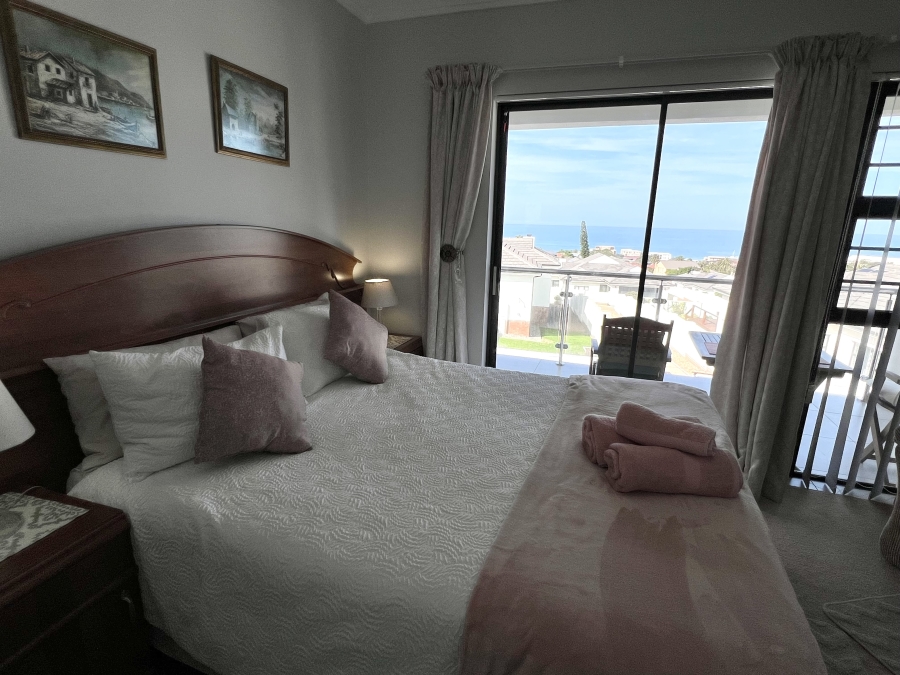 3 Bedroom Property for Sale in Jeffreys Bay Central Eastern Cape